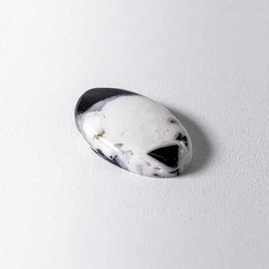 White Buffalo Cabochon Nevada
