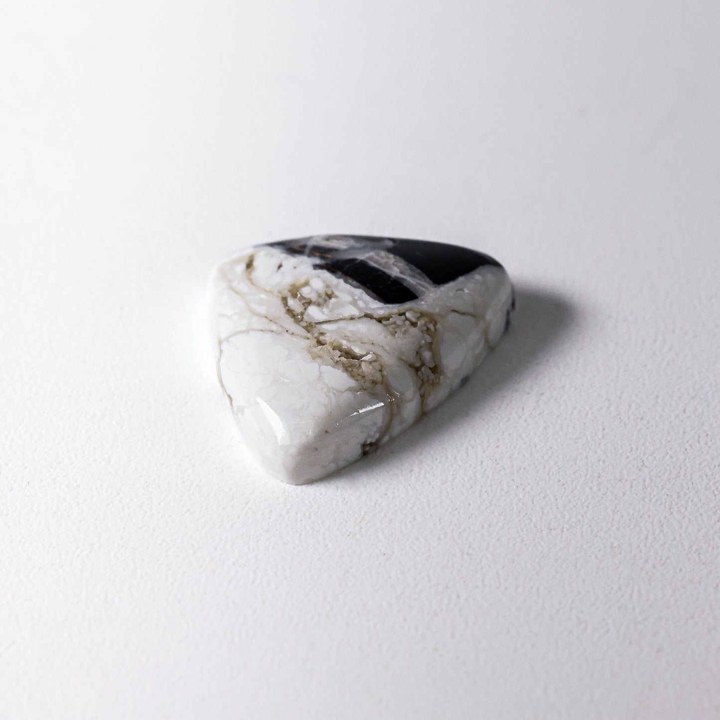 White Buffalo Cabochon Nevada